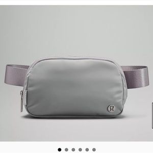 Lululemon Everywhere Belt Bag